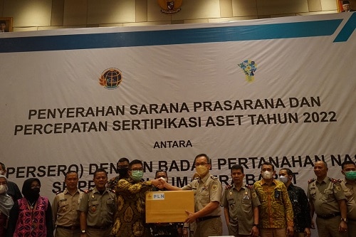 Dukung Zona Integritas di BPN, PLN Serahkan Bantuan Sarana dan Prasarana