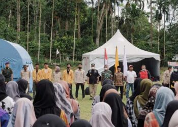 Wawako Solok, Ramadhani Kirana Putra membuka KBM di Nagai Kacang.(Prokomp)