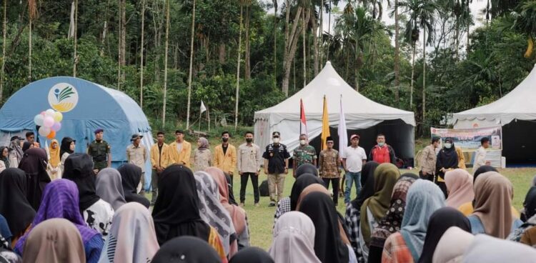 Wawako Solok, Ramadhani Kirana Putra membuka KBM di Nagai Kacang.(Prokomp)