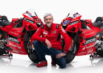 Ducati membawa mesin motor baru MotoGP2022