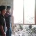 Wawako Solok, Ramadhani Kirana Putra meninjau kondisi rumah rumah warga rusak parah usai dihantam longsor di kawasan Laing, Kota Solok.(Ist)