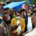 Menteri Sosial (mensos) Tri Rismaharini mengunjungi korban gempa bumi bermagnitudo 6,2 di Nagari Kajai, Kecamatan Talamau Kabupaten Pasaman Barat