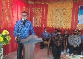 Bupati Solok, H. Epyardi Asda membuka Musrenbang Kecamatan X Koto Singkarak.(Ist)