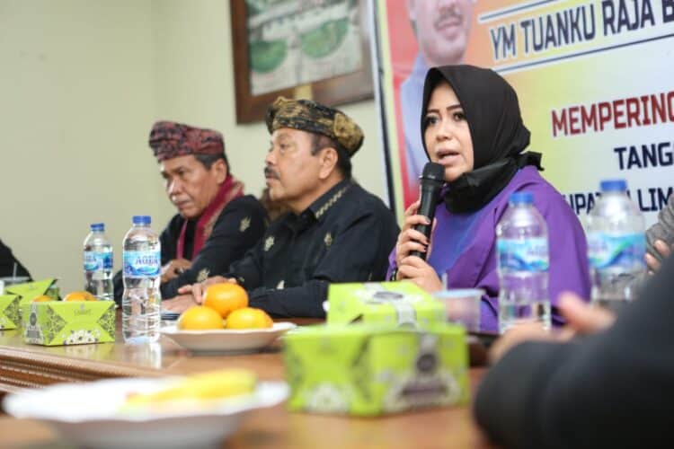 Anggota DPR RI Dapil II Sumbar, Rezka Oktoberia. IST