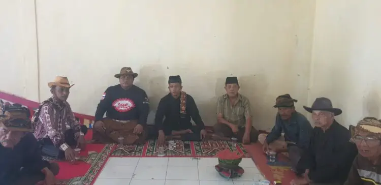 budaya berburu babi