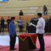 Bupati Solok, H. Epyardi Asda mengambil sumpah jabatan ratusan kepala UPT di Kabupaten Solok.(Ist)
