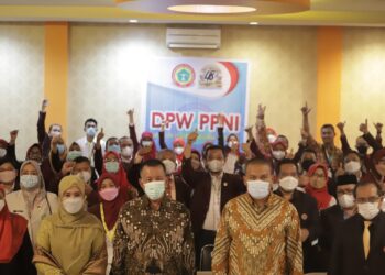 Bupati Pessel membuka musyawarah wilayah (Muswil) Persatuan Perawat Nasional Indonesia (PPNI) DPW Sumatera Barat ke VII