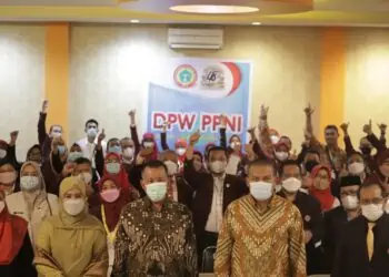 Bupati Pessel membuka musyawarah wilayah (Muswil) Persatuan Perawat Nasional Indonesia (PPNI) DPW Sumatera Barat ke VII