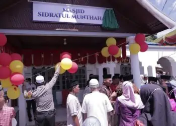 Musala Sidratul Muntaha di kawasan Gurun Mutiara, Kelurahan Nan Balimo, Kota Solok resmi beralih status menjadi masjid. Peralihan status itu semakin memeriahkan suasana jelang bulan puasa 1443 Hijriah.