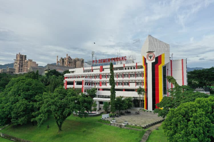 Kantor Pusat PT Semen Padang, perusahaan kebanggaan masyarakat Minang