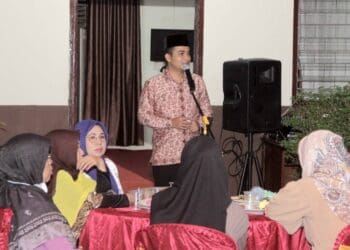 Wakil Wali Kota Solok, Ramadhani Kirana Putra saat bebuka bersama dengan keluarga besar Pramuka Kota Solok.(Ist)