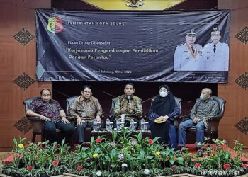 Pemerintah Kota Solok melakukan FGD soal peningkatan pendidikan di Sumbar bagian selatan bersama para perantau dan pemerhati pendidikan di Jakarta.(Prokomp)