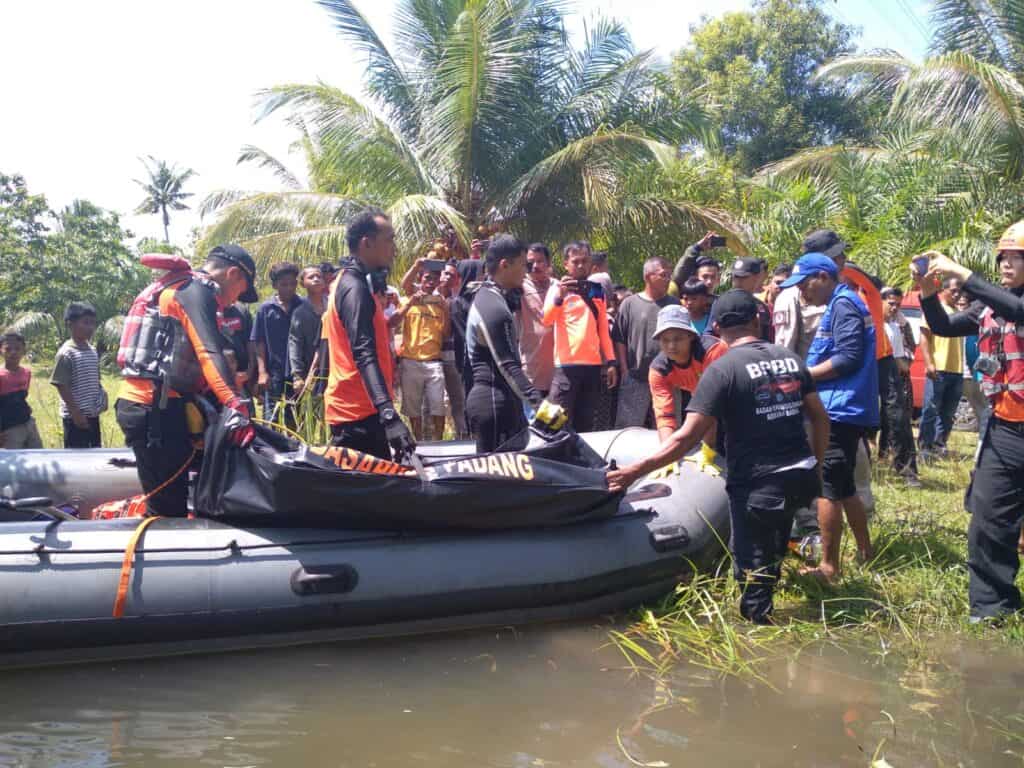 hilang saat mandi