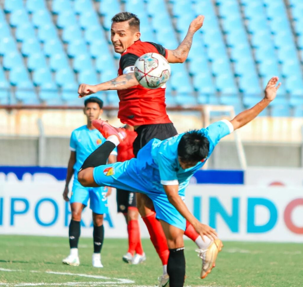 Semen Padang FC Tur Jawa