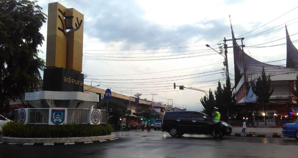 Tugu Adipura Payakumbuh (Sudutpayakumbuh)