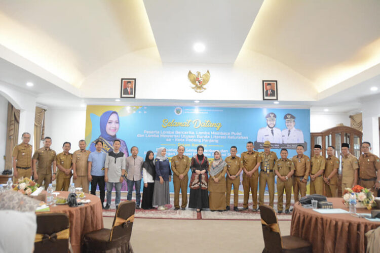 Bunda Literasi Kota Padang Panjang menggelar lomba bercerita, lomba puisi tingkat SMP, dan lomba mewarnai tingkat PAUD/TK.