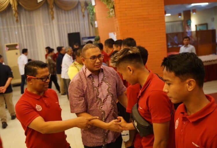 Penasihat tim Semen Padang FC Andre Rosiade