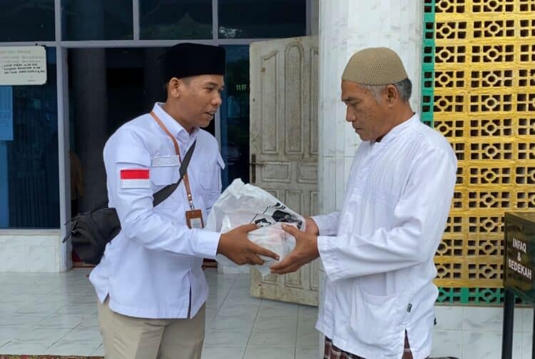 Jumat Berkah Andre Rosiade