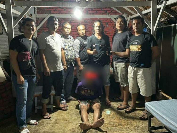 Tim Opsnal Polres Pessel (Pesisir Selatan) meringkus seorang warga Kota Padang berinisial WKA (35).