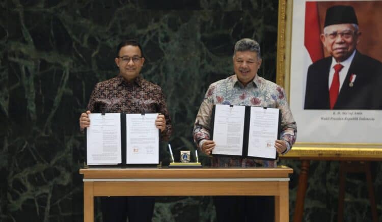 Wali Kota Solok, H. Zul Elfian Umar usai menandatangani nota kerjasama dengan Gubernur DKI Jakarta, Anies Baswedan.(Prokomp)