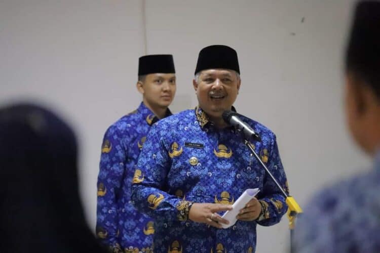 Wako Solok, H. Zul Elfian Umar mengingatkan ASN jaga netralitas jelang Pilkada 2024.(Prokomp)