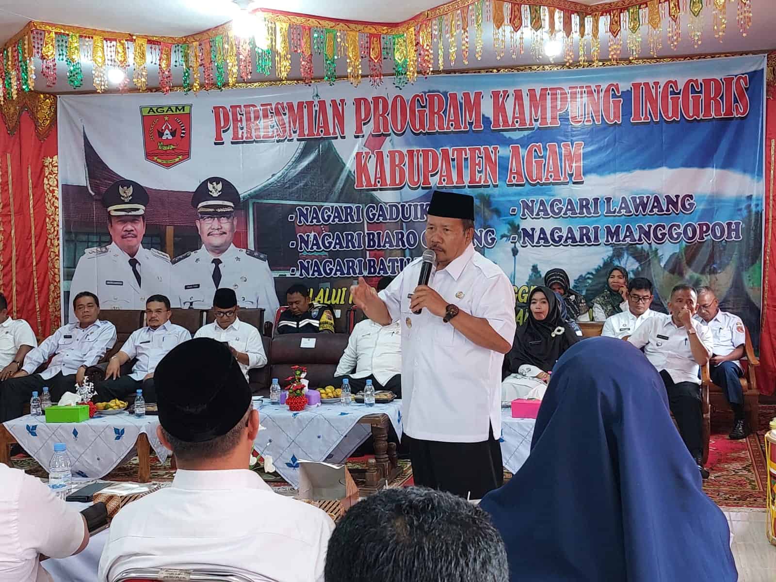 Peresmian Program Kampung Inggris oleh Bupati Andri Warman