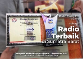 Radio Classy FM Padang meraih penghargaan sebagai radio terbaik di Sumatera Barat pada ajang anugrah KPID Award tahun 2022, Rabu malam, 7 Desember 2022