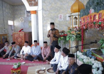 Wakil Wali Kota Solok, Dr. Ramadhani Kirana Putra menekankan pentingnya MDTA dalam membentuk generasi Qur'ani di Kota Solok.(Prokomp)