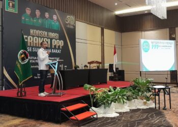 Ketua DPP PPP, Audy Joinaldy memberikan arahan terhadap pengurus dan fraksi PPP se-Sumatera Barat.(Ist)