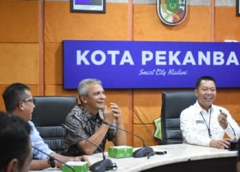 Berkunjung ke Riau, Manajemen Semen Padang Silaturrahmi dengan Pemerintah Daerah