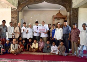 Andre Rosiade Bantu Pembangunan Masjid Jabal Tursina Padang Selatan