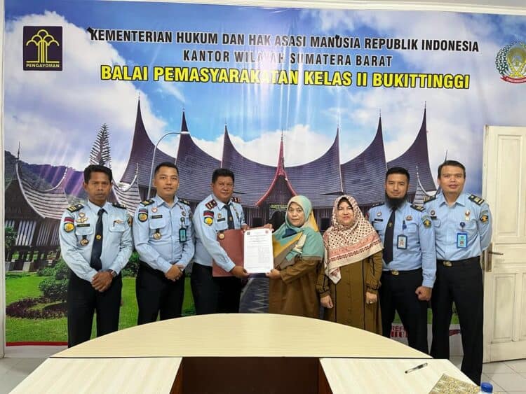 Bapas Bukittinggi Teken Kerjasama dengan 2 Pokmas Lipas