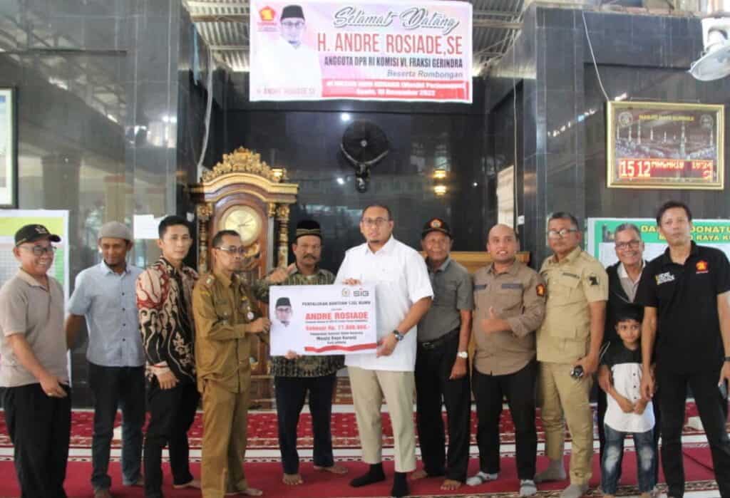 Andre Rosiade Bantu Pembangunan Masjid Raya Kuranji, Padang