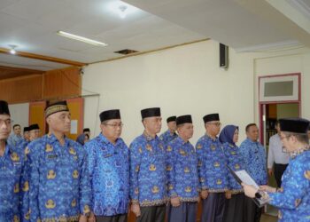 Pelantikan Sekda Kabupaten Solok, Medison sebagai ketua Korpri dan jajaran pengurus periode 2023-2028.(Ist)