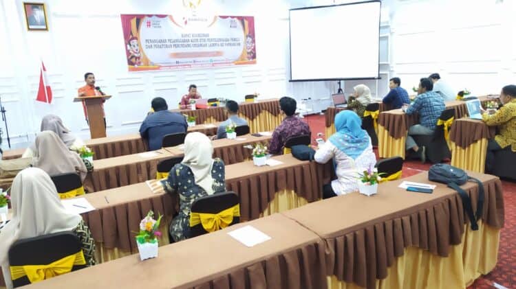 Rapat koordinasi penanganan pelanggaran kode etik dan perundang-undangan lainnya antara Bawaslu dan Panwascam.(Ist)