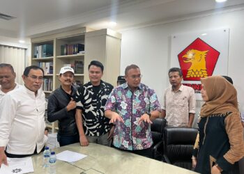 Andre Rosiade Terima Pengaduan Penghuni Thamrin City