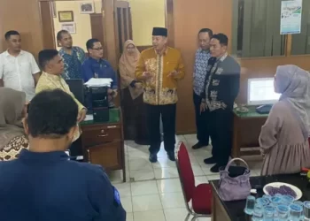 Halal bihalal Dinas Kominfo Kota Solok bersama wali kota dan pejabat di lingkungan Pemerintah Kota Solok.(Ist)