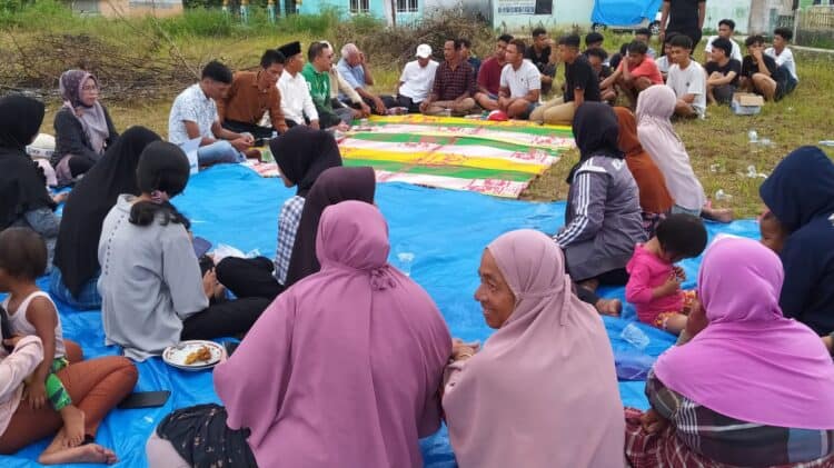 Rembuk masyarakat dan pemuda Kelurahan Nan Balimo bersama tokoh perantau dan anggota DPRD Kota Solok.(Ist)