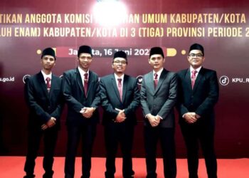 Jajaran Komisioner KPU Pesisir Selatan Periode 2023-2028.(Ist)