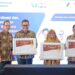 Bupati Solok, H. Epyardi Asda menandatangani komitmen pembiayaan KUR Pertanian dengan pihak perbankan dan Kementar RI.(Ist)