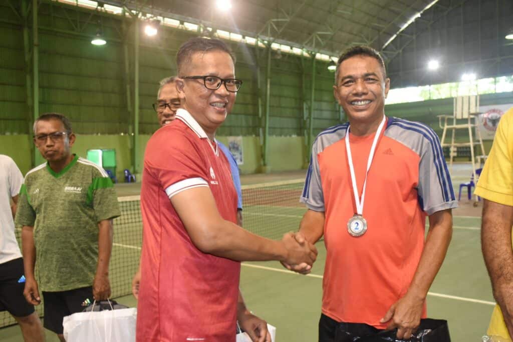 Semen Padang Gelar One Day Tennis Competition