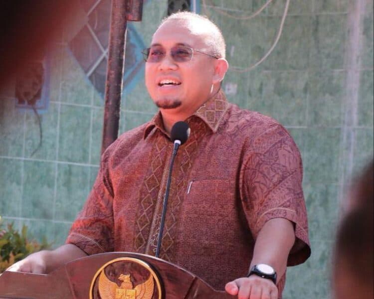 Anggota DPR RI Andre Rosiade telah berbuat banyak untuk Sumbar.