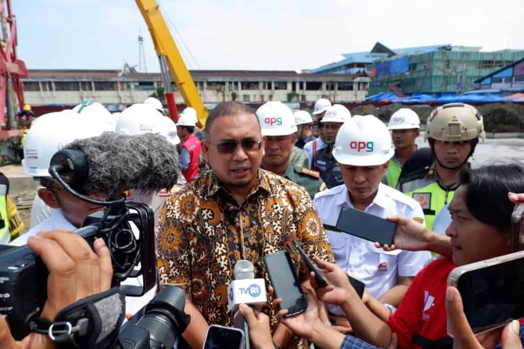 Pembangunan Fly Over Sitinjau Lauik On the Track