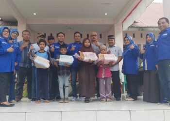 Asisten Rumah Tangga Bersyukur Dibantu Semen Padang