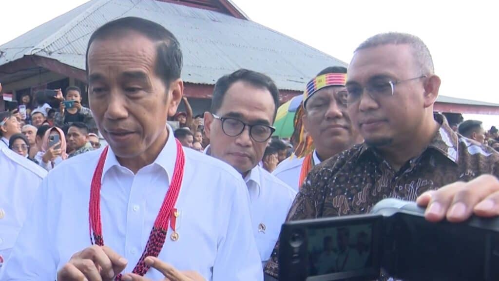 Presiden Groundbreaking Fly Over Sitinjau Lauik Desember