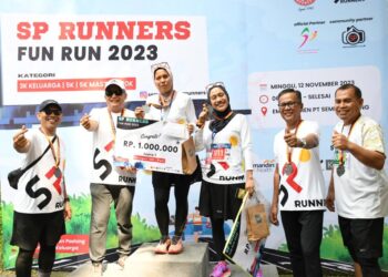 Ratusan Karyawan Semen Padang Group dan Keluarga Meriahkan SP Runners Fun Run 2023