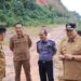 Wako Solok tinjau longsor dan jalan rusak di Laiang Pasia