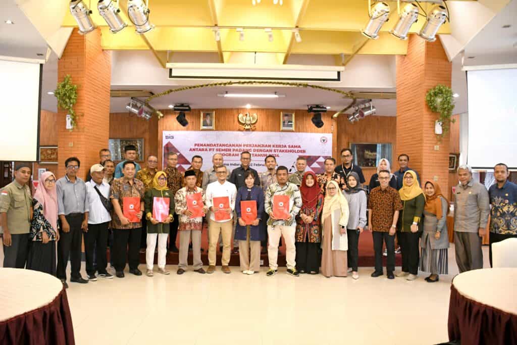 Laksanakan Program TJSL 2024, Semen Padang Gandeng Sejumlah Pihak