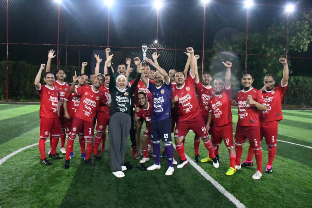 Mini Soccer Trofeo Cup JPS Dalam Rangka HUT ke-114 PT Semen Padang, Tim Humas FC Semen Padang Juara 1