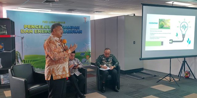 Wali Kota Solok, Zul Elfian Umar saat menjadi pembicara Focus Group Discussion (FGD) lingkungan yang digelar Tempo Media Group.(Ist)